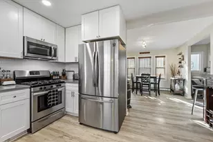 12 Brown St, Maynard, MA 01754 - Photo 2