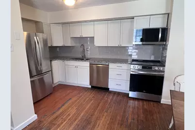 394 Broadway #3, Somerville, MA 02145 - Photo 2