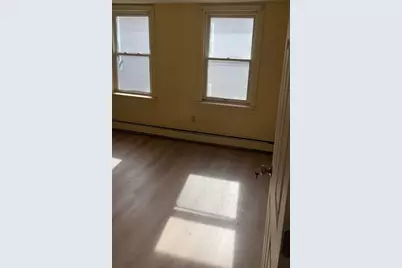 24 Newbury St #2, Worcester, MA 01609 - Photo 4