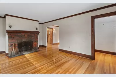 18 Windemere Road, Worcester, MA 01602 - Photo 6