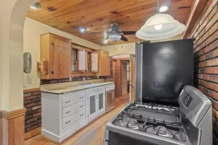 18 Windemere Rd, Worcester, MA 01602 - Photo 12