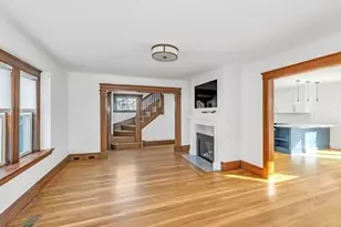 59 Crest St, Boston, MA 02132 - Photo 4