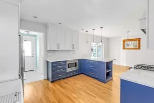 59 Crest St, Boston, MA 02132 - Photo 10