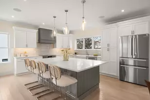 24 Mt Zion Rd, Melrose, MA 02176 - Photo 6