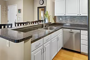 30 Franklin St, Malden, MA 02148 - Photo 8