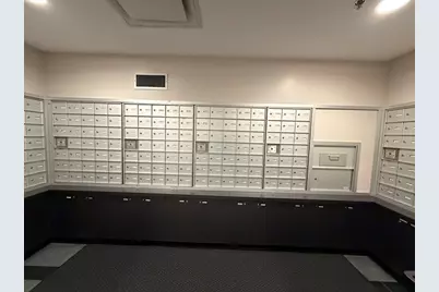 2 Earhart #402, Cambridge, MA 02141 - Photo 28