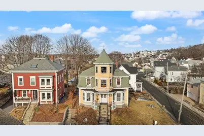 118 Prospect St, Gloucester, MA 01930 - Photo 32