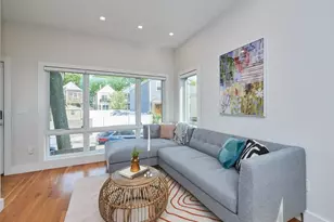 55 Union St, Cambridge, MA 02141 - Photo 8