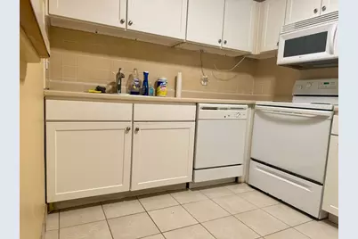 32 Whites Ave #E112, Watertown, MA 02472 - Photo 8