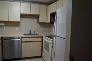 200 Ledgewood, Stoneham, MA 02180 - Photo 4