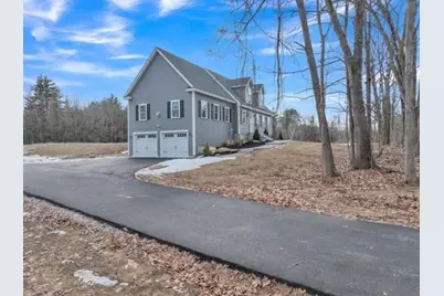 116 Townsend Harbor Rd, Lunenburg, MA 01462 - Photo 4