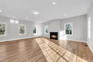 116 Townsend Harbor Rd, Lunenburg, MA 01462 - Photo 12