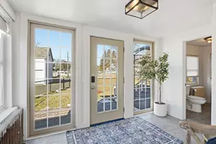 1201 Allen St, Springfield, MA 01118 - Photo 6