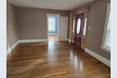 7 Canal St, Millbury, MA 01527 - Photo 8