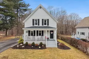 35 Pine St, Easton, MA 02375 - Photo 2