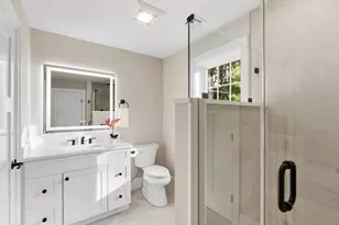 12 Pleasant St, Burlington, MA 01803 - Photo 24