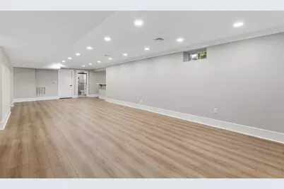 12 Pleasant St, Burlington, MA 01803 - Photo 26