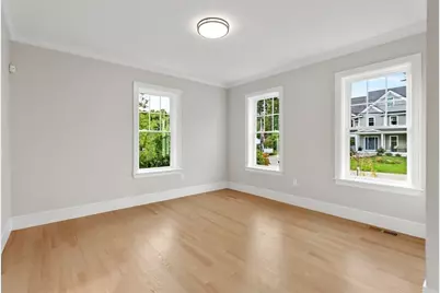 12 Pleasant St, Burlington, MA 01803 - Photo 20