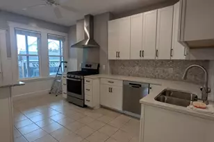 22 Auburn St, Malden, MA 02148 - Photo 22