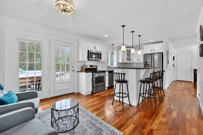 66 Lee St, East Longmeadow, MA 01028 - Photo 8