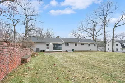 61 Ridgecrest Dr, Westfield, MA 01085 - Photo 8