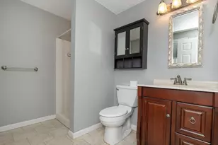 48 Whittier Meadows Dr, Amesbury, MA 01913 - Photo 16