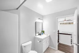 114 Riverton Rd, Springfield, MA 01109 - Photo 18