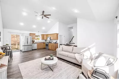 114 Riverton Road, Springfield, MA 01109 - Photo 6