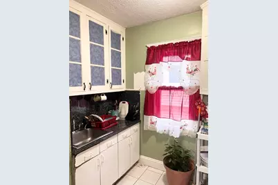 139 Grove St, Chelsea, MA 02150 - Photo 8