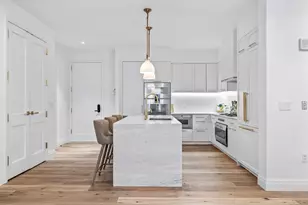 300 Pier 4 Blvd., Boston, MA 02210 - Photo 4
