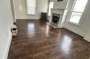 46 Mapledell St, Springfield, MA 01109 - Photo 4