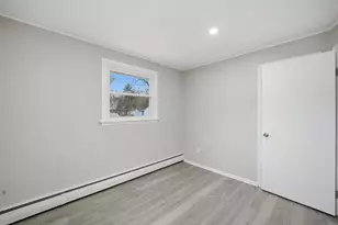 27 Nokomis, Springfield, MA 01109 - Photo 18