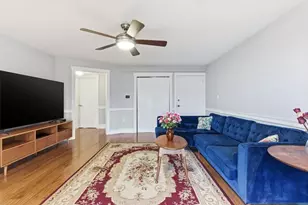 78 Edgelawn Ave, North Andover, MA 01845 - Photo 4