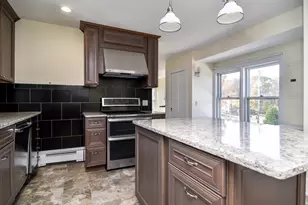 110 Main St, Hopkinton, MA 01748 - Photo 4