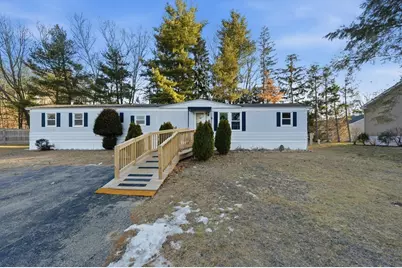 11 Lisa Circle, Merrimac, MA 01860 - Photo 2