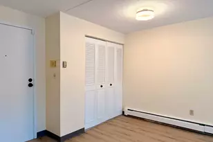 573 Broad St, Weymouth, MA 02189 - Photo 8