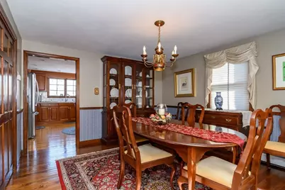 368 Highland St, Stoughton, MA 02072 - Photo 6