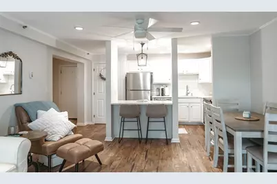 12 Summit Ave #4, Beverly, MA 01915 - Photo 2