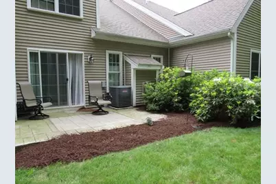 24 Leanne Way #24, Franklin, MA 02038 - Photo 2