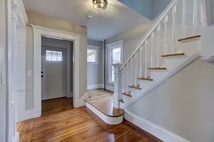 27 Ormond St, Springfield, MA 01108 - Photo 10