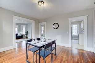 27 Ormond St, Springfield, MA 01108 - Photo 4