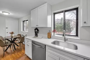 65 Bishop Dr, Framingham, MA 01702 - Photo 12