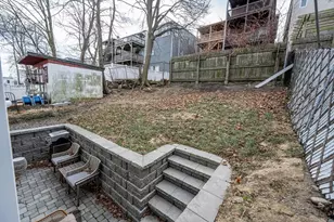 231 Everett St, Boston, MA 02128 - Photo 30