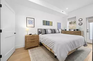 231 Everett St, Boston, MA 02128 - Photo 24