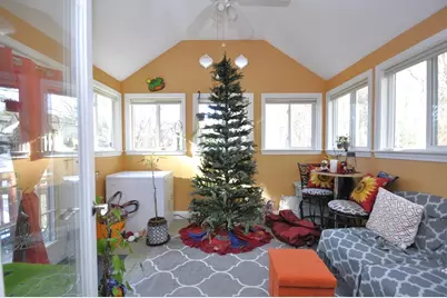 413 Harvard St, Whitman, MA 02382 - Photo 10