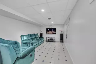 8 Modred Ct, Worcester, MA 01602 - Photo 20