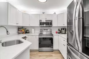 1 Riverview Blvd, Methuen, MA 01844 - Photo 14