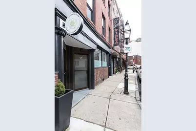 265 North St #A, Boston, MA 02109 - Photo 16