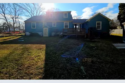 99 Roosevelt, Seekonk, MA 02771 - Photo 2
