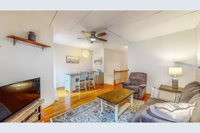 1856 Beacon St #2C, Brookline, MA 02445 - Photo 4